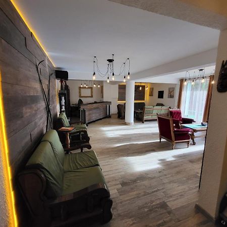 Tache Villa 1 โปยานาบราซอฟ ภายนอก รูปภาพ